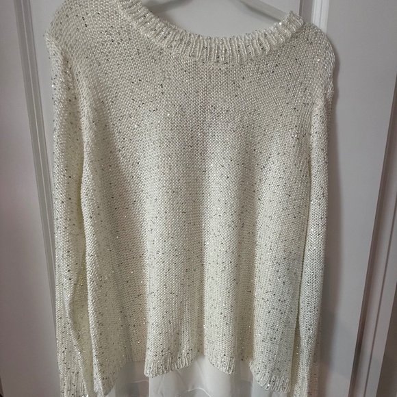 Simple Couture Sparkle White Sweater Sz Medium NWT - Picture 1 of 8
